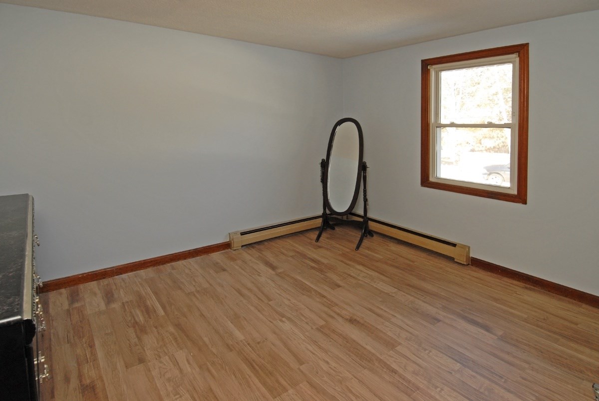 14 Maplewood Avenue Rochester, NH 03867 - Photo 12 of 19