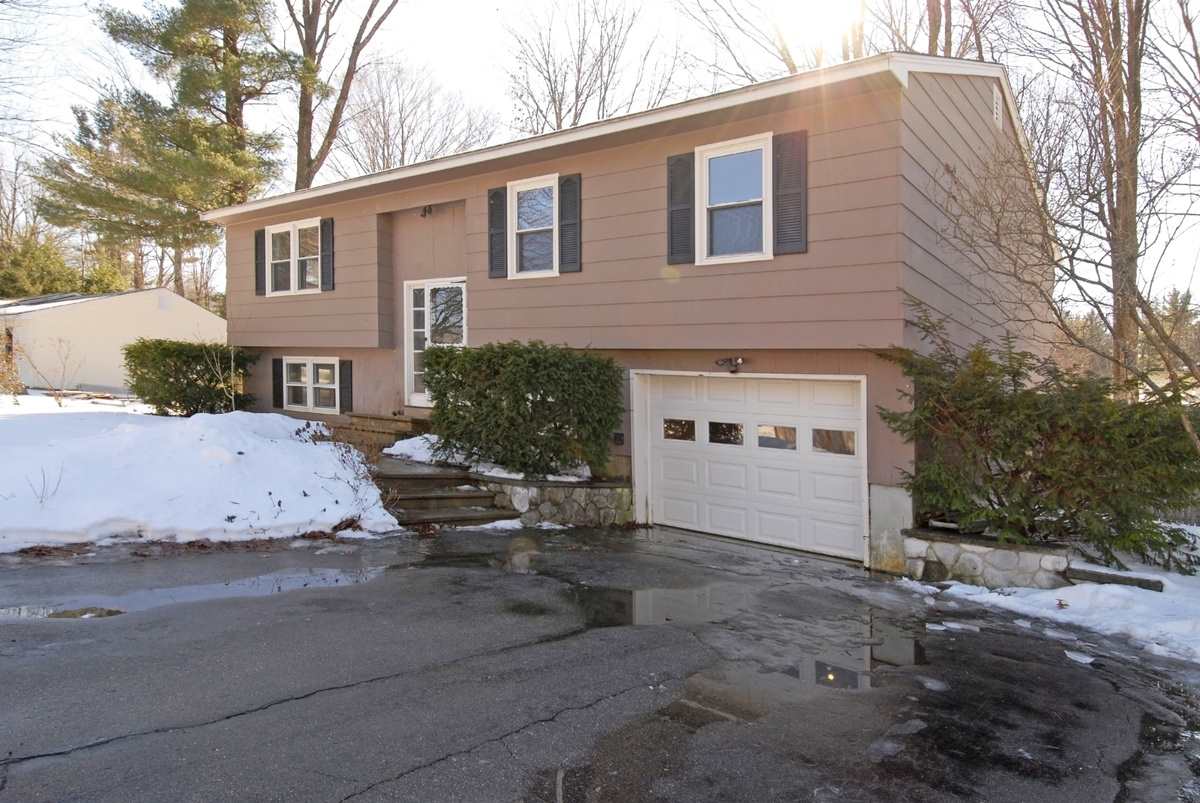 14 Maplewood Avenue Rochester, NH 03867 - Photo 17 of 19