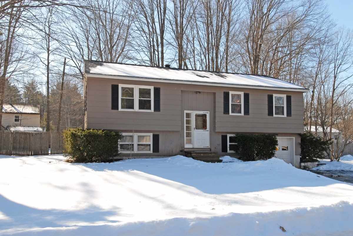 14 Maplewood Avenue Rochester, NH 03867 - Photo 19 of 19