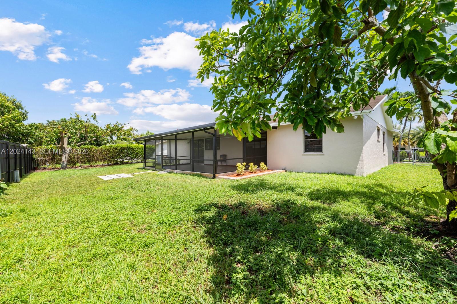 13360 Southwest 46th Street Miami, FL 33175 - Photo 34 of 39