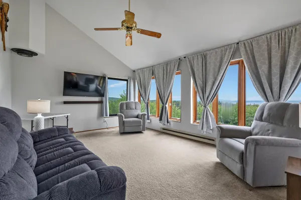 $700,000 | 29 Valley Lane, Sebago, ME 04029