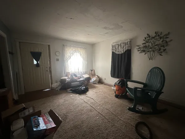 $99,900 | 618 Richmond Street, Joliet, IL 60435