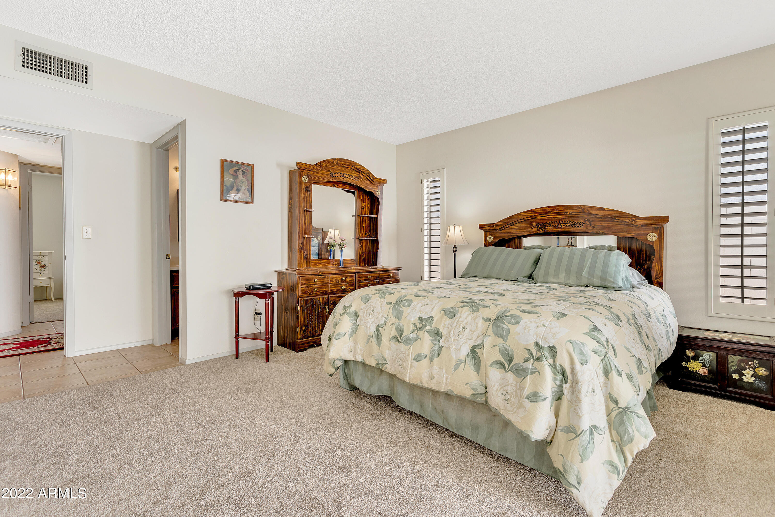 930 East Wagoner Road Phoenix, AZ 85022 - Photo 12 of 20 Master bedroom