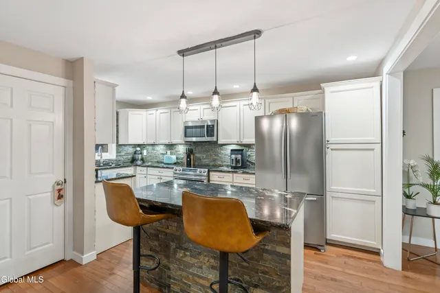 $299,900 | 4101 Highway 30, Perth, NY 12010