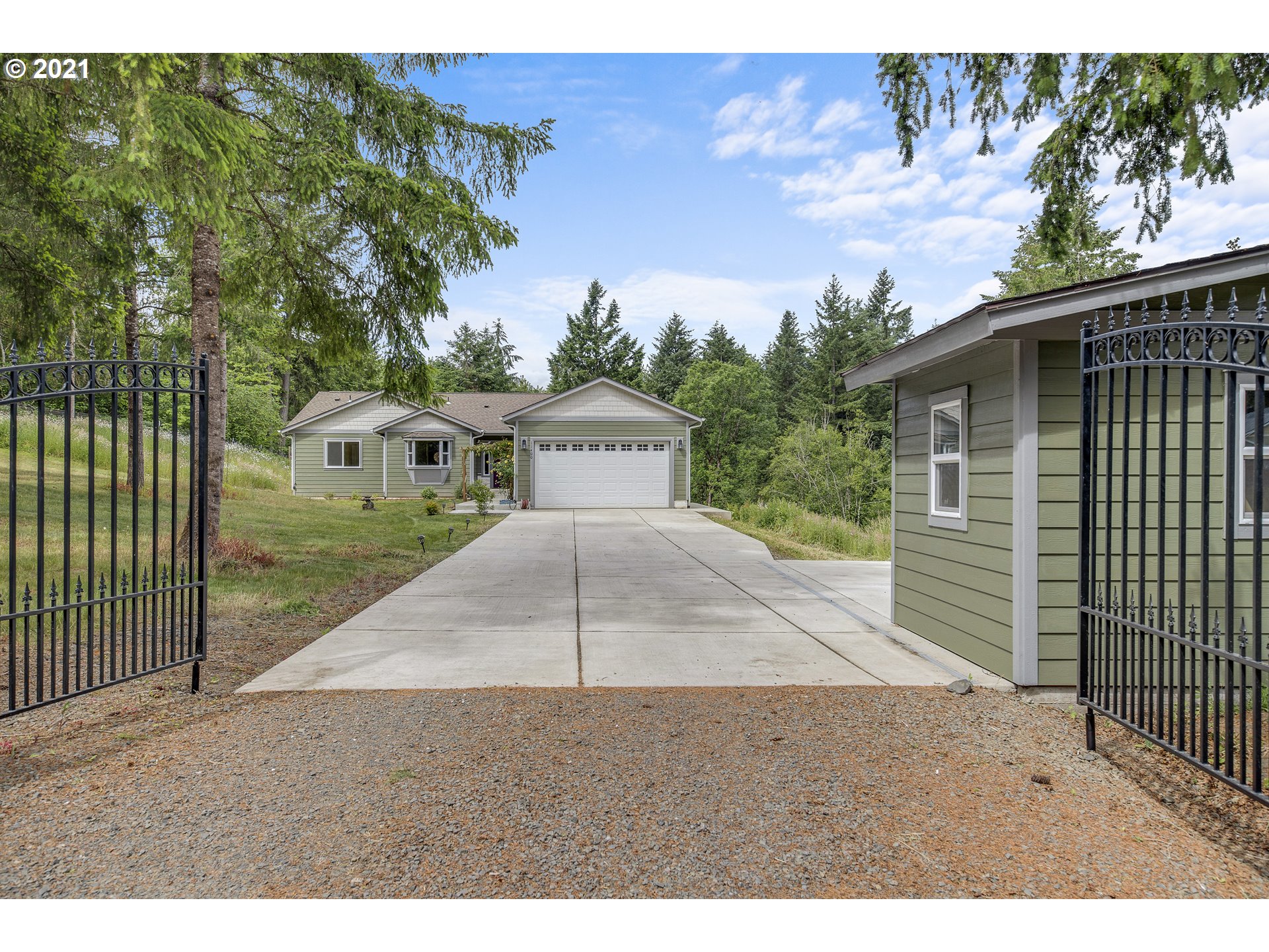 11400 Johns Landing Road Carlton, OR 97111 - Photo 2 of 28 Gallery Image 2