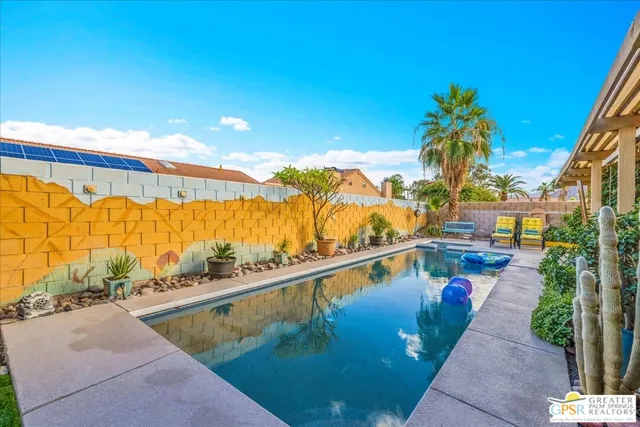 $615,000 | 42644 Devonshire Street, Palm Desert, CA 92211