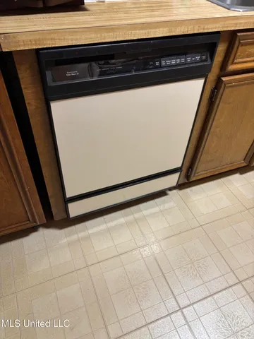 $305,500 | 233 Greenfield Place, Brandon, MS 39047