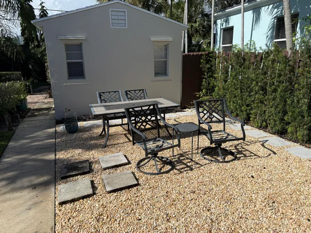 $3,800 | 1219 North Lakeside Drive, Lake Worth Beach, FL 33460