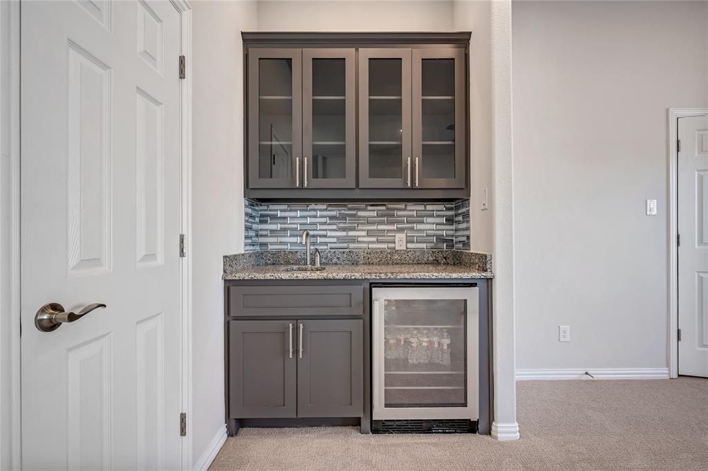 12412 Cottage Lane Frisco, TX 75035 - Photo 32 of 40 Dry Bar