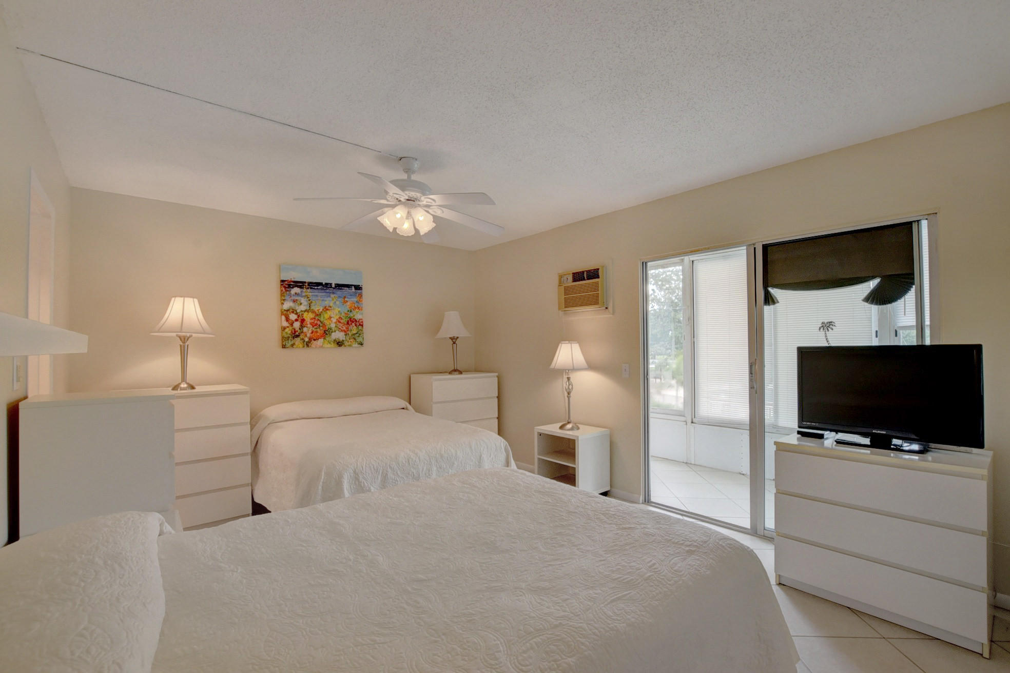 191 Mansfield F Boca Raton, FL 33434 - Photo 16 of 42 Master Bedroom