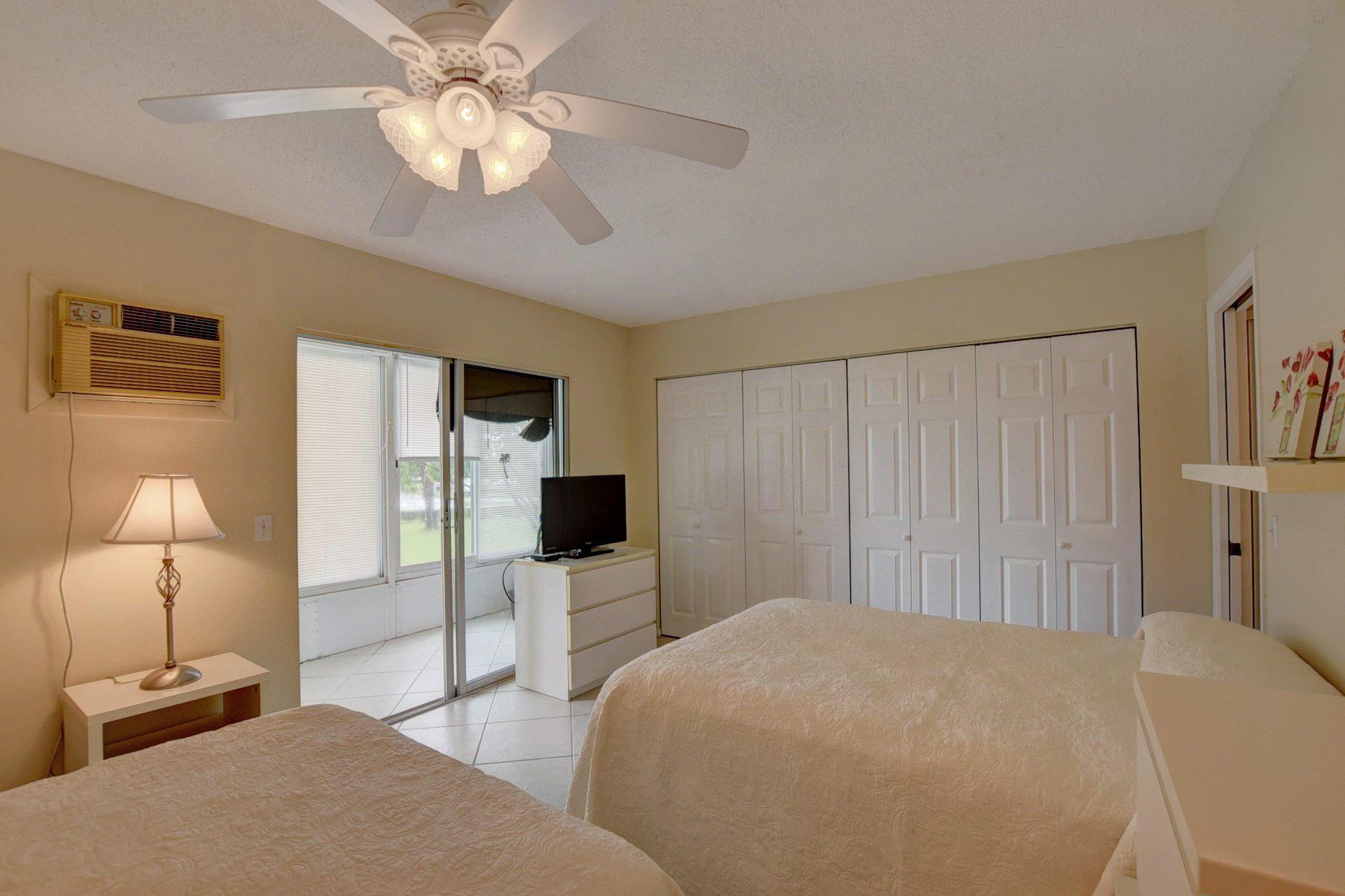 191 Mansfield F Boca Raton, FL 33434 - Photo 18 of 42 Master Bedroom