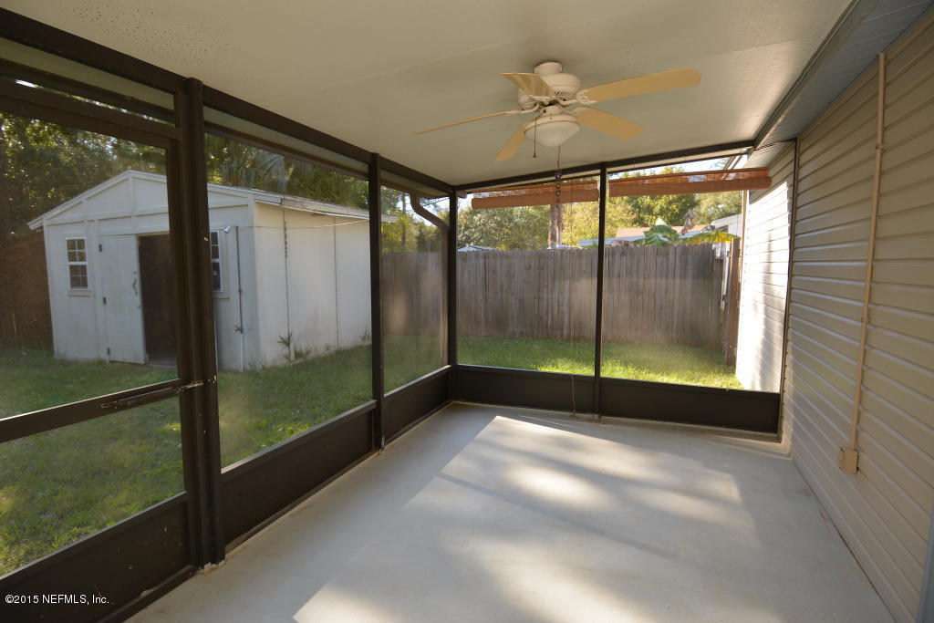 3156 Ricky Drive Jacksonville, FL 32223 - Photo 8 of 9 a view of a porch
