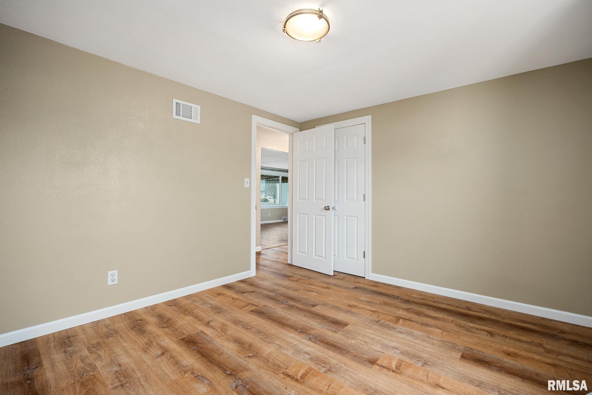 122 South Chestnut Street Tremont, IL 61568 - Photo 13 of 21