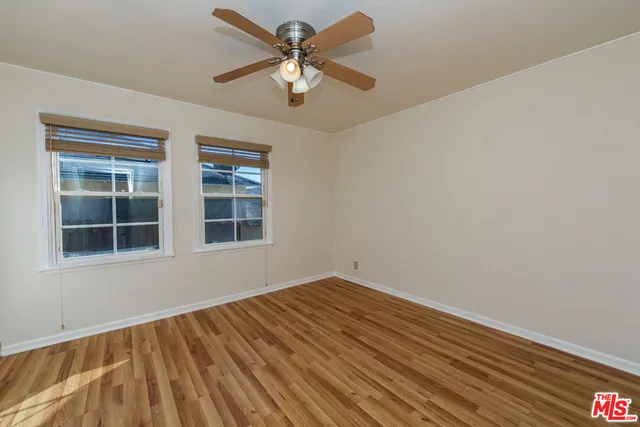 $950,000 | 5260 Parkglen Avenue, Los Angeles, CA 90043