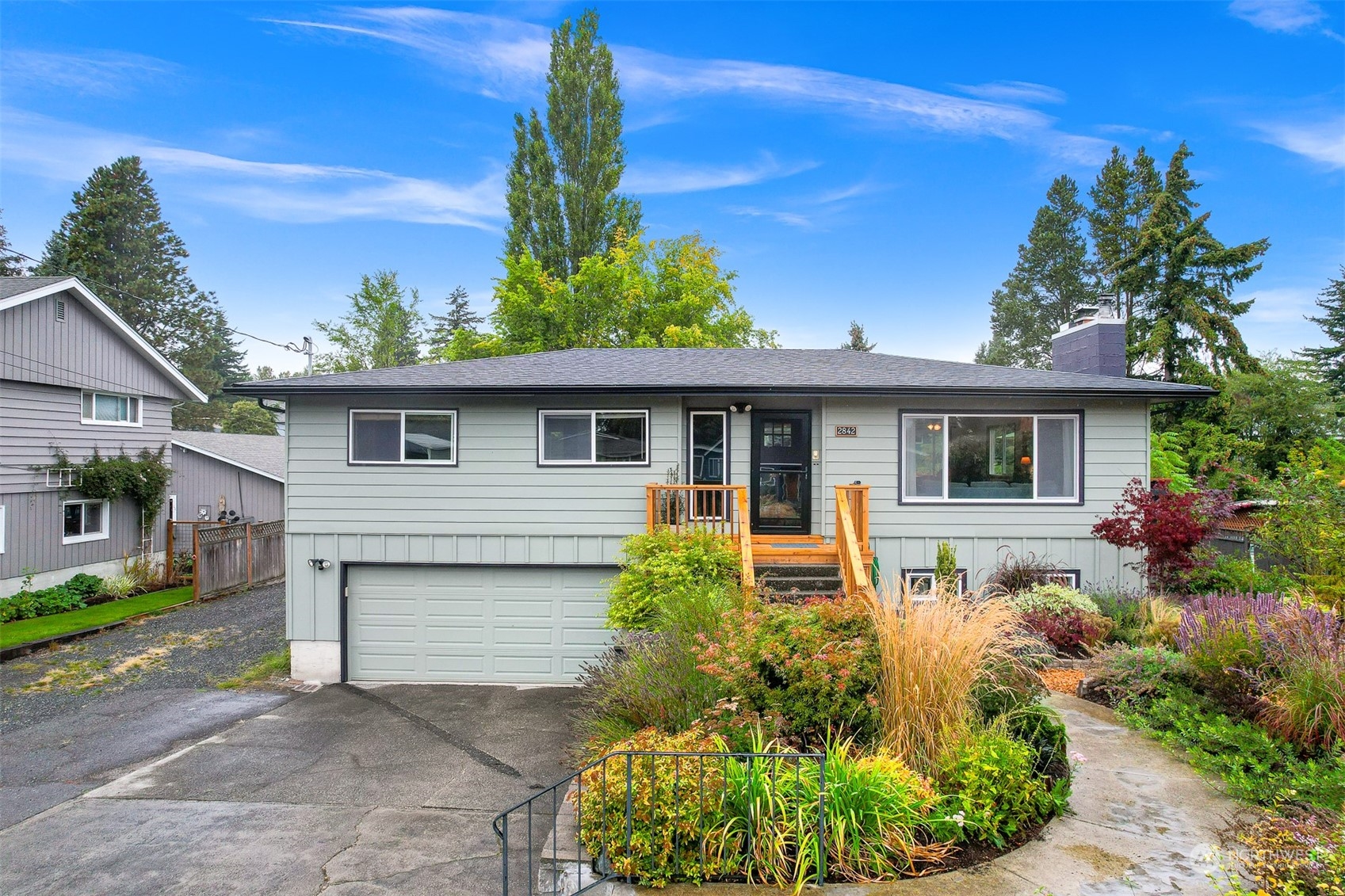 2842 McLeod Road Bellingham, WA 98225 - Photo 3 of 40 Gallery Image 3