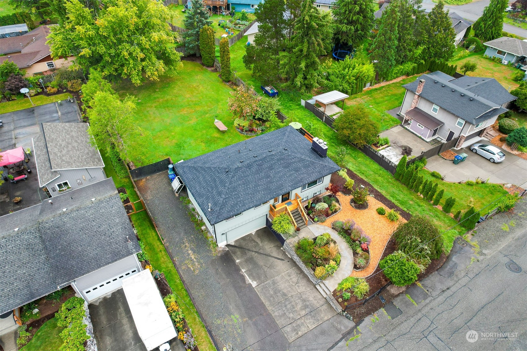 2842 McLeod Road Bellingham, WA 98225 - Photo 7 of 40 Gallery Image 7