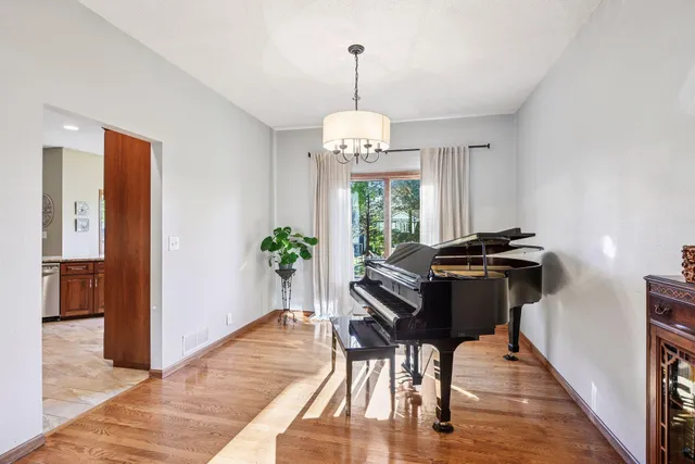 $649,999 | 144 Stacy Circle, Waconia, MN 55387