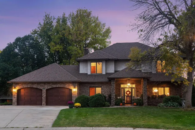 $649,999 | 144 Stacy Circle, Waconia, MN 55387