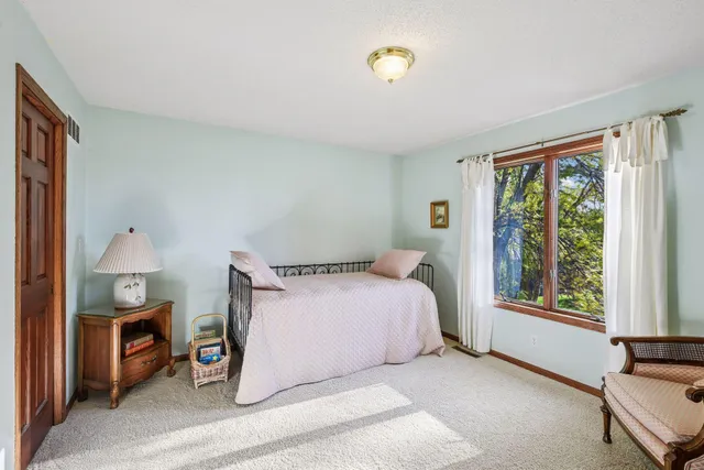 $649,999 | 144 Stacy Circle, Waconia, MN 55387