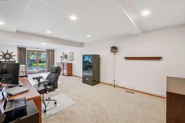 $649,999 | 144 Stacy Circle, Waconia, MN 55387