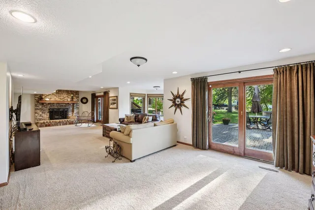 $649,999 | 144 Stacy Circle, Waconia, MN 55387