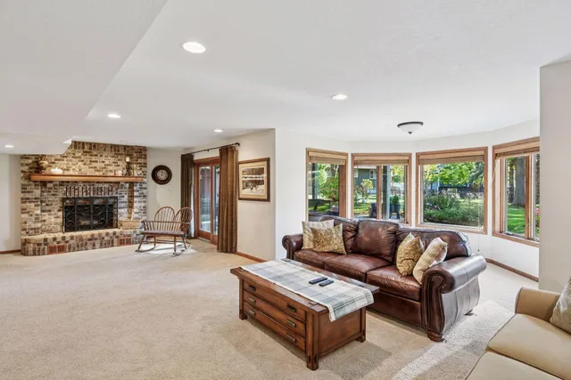 $649,999 | 144 Stacy Circle, Waconia, MN 55387