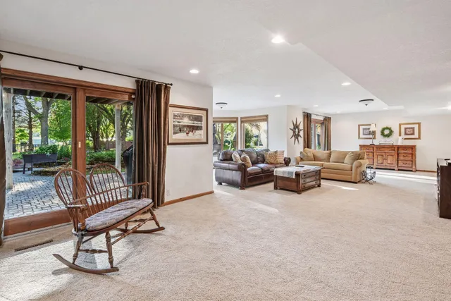 $649,999 | 144 Stacy Circle, Waconia, MN 55387