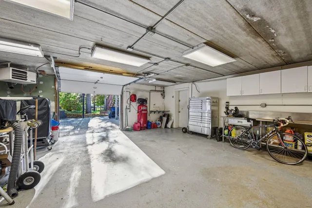 $649,999 | 144 Stacy Circle, Waconia, MN 55387