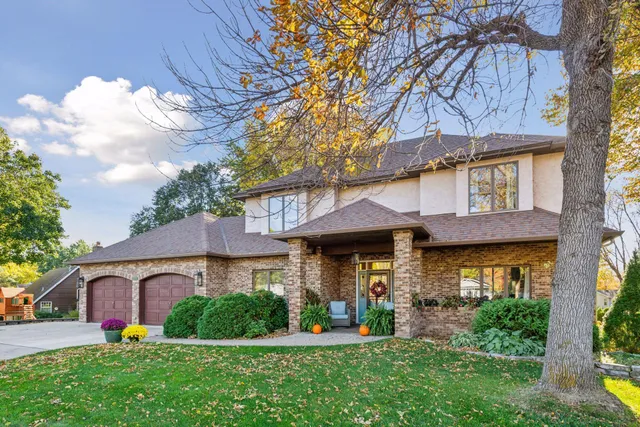 $649,999 | 144 Stacy Circle, Waconia, MN 55387