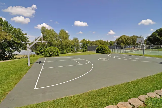 $649,999 | 144 Stacy Circle, Waconia, MN 55387