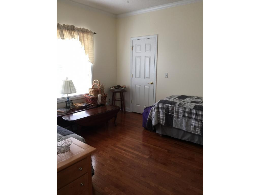 1075 Mt Hebron Road Greeneville, TN 37743 - Photo 16 of 22 2 bedroom on main level