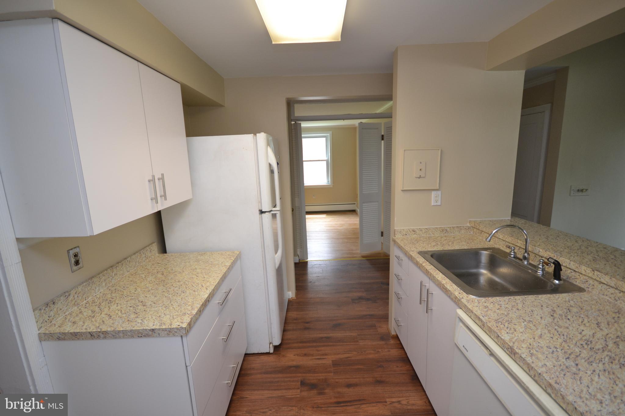 7004 Deerfield Road Baltimore, MD 21208 - Photo 8 of 29 Gallery Image 8