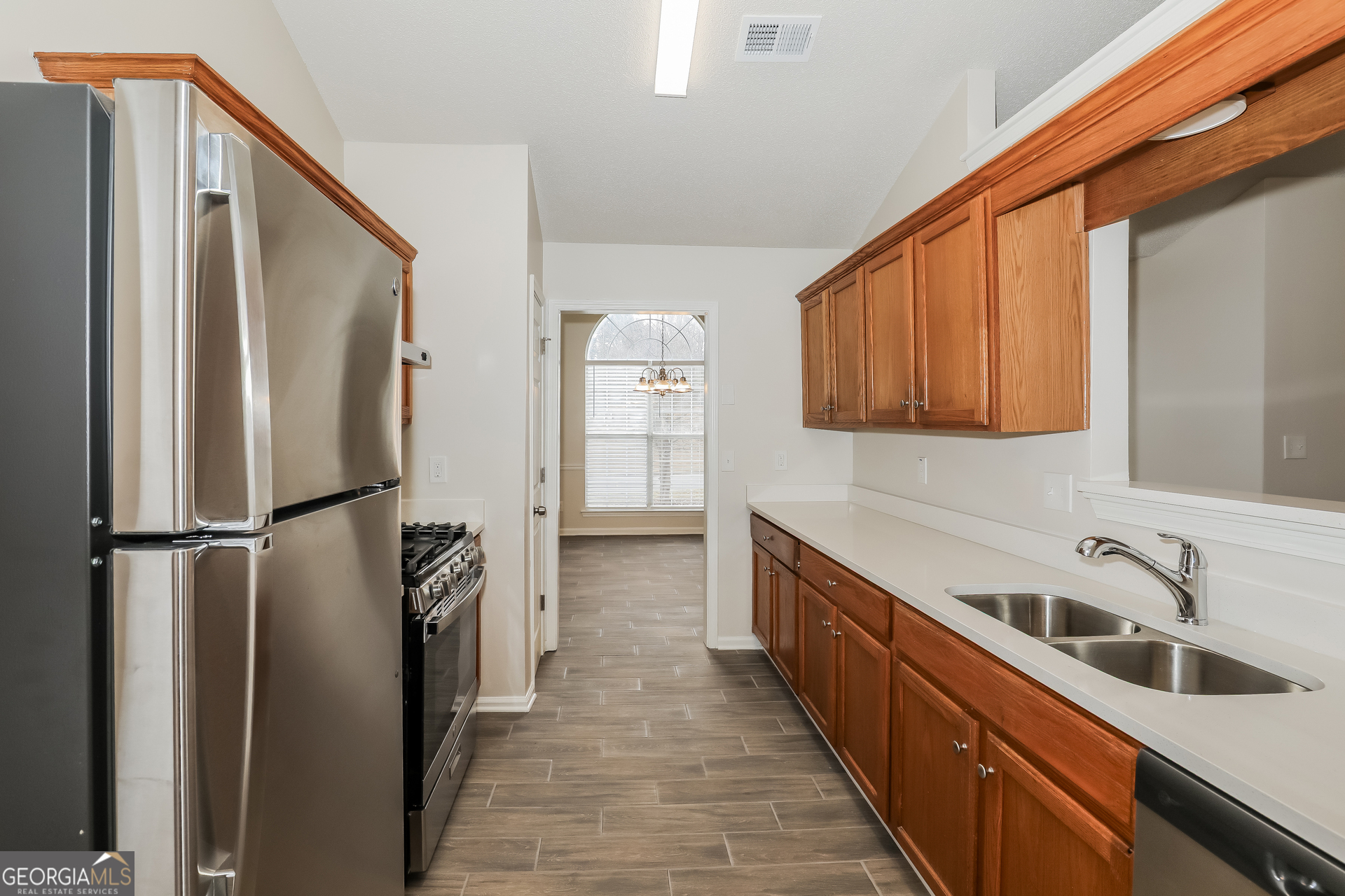 7434 Chad's Circle Jonesboro, GA 30236 - Photo 6 of 16