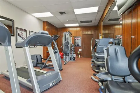 $229,000 | 2100 St Charles Avenue, Unit 7A, New Orleans, LA 70130