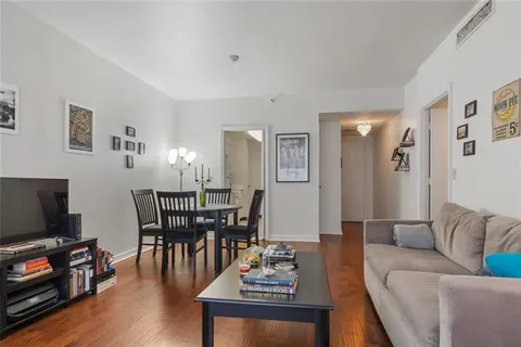 $229,000 | 2100 St Charles Avenue, Unit 7A, New Orleans, LA 70130