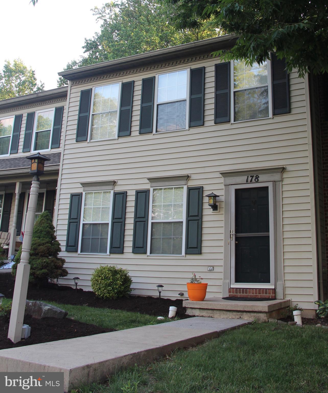 178 Old Hershey Road Elizabethtown, PA 17022 - Photo 2 of 24 Gallery Image 2
