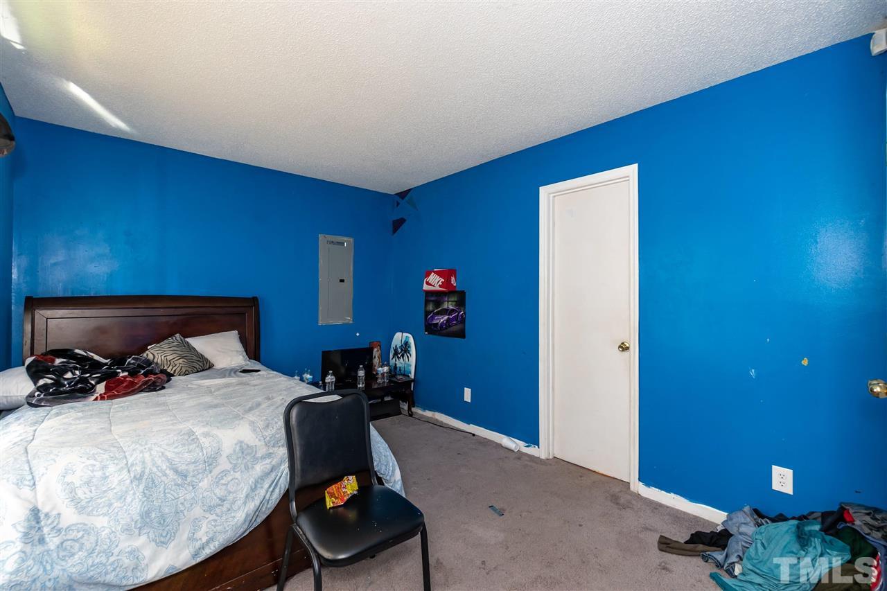 5605 Continental Way Raleigh, NC 27610 - Photo 6 of 22 Gallery Image 6