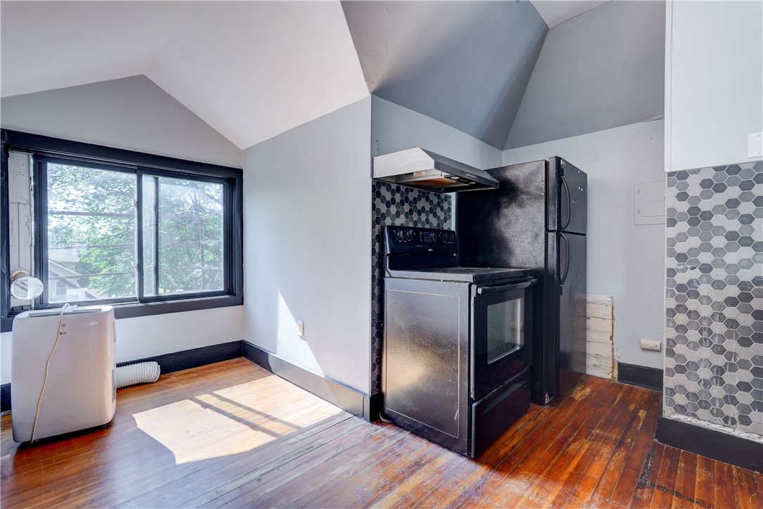 948 Culver Road, Unit 4 Rochester, NY 14609 - Photo 14 of 20