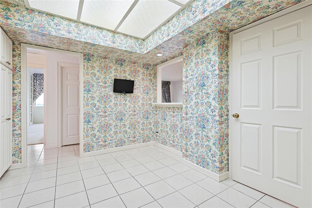 5200 Keller Springs Road, Unit 821 Dallas, TX 75248 - Photo 13 of 30