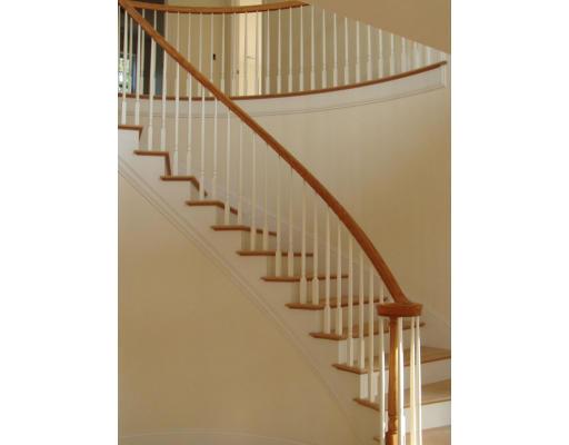 170 Heritage Hill Road Windham, NH 03087 - Photo 2 of 9