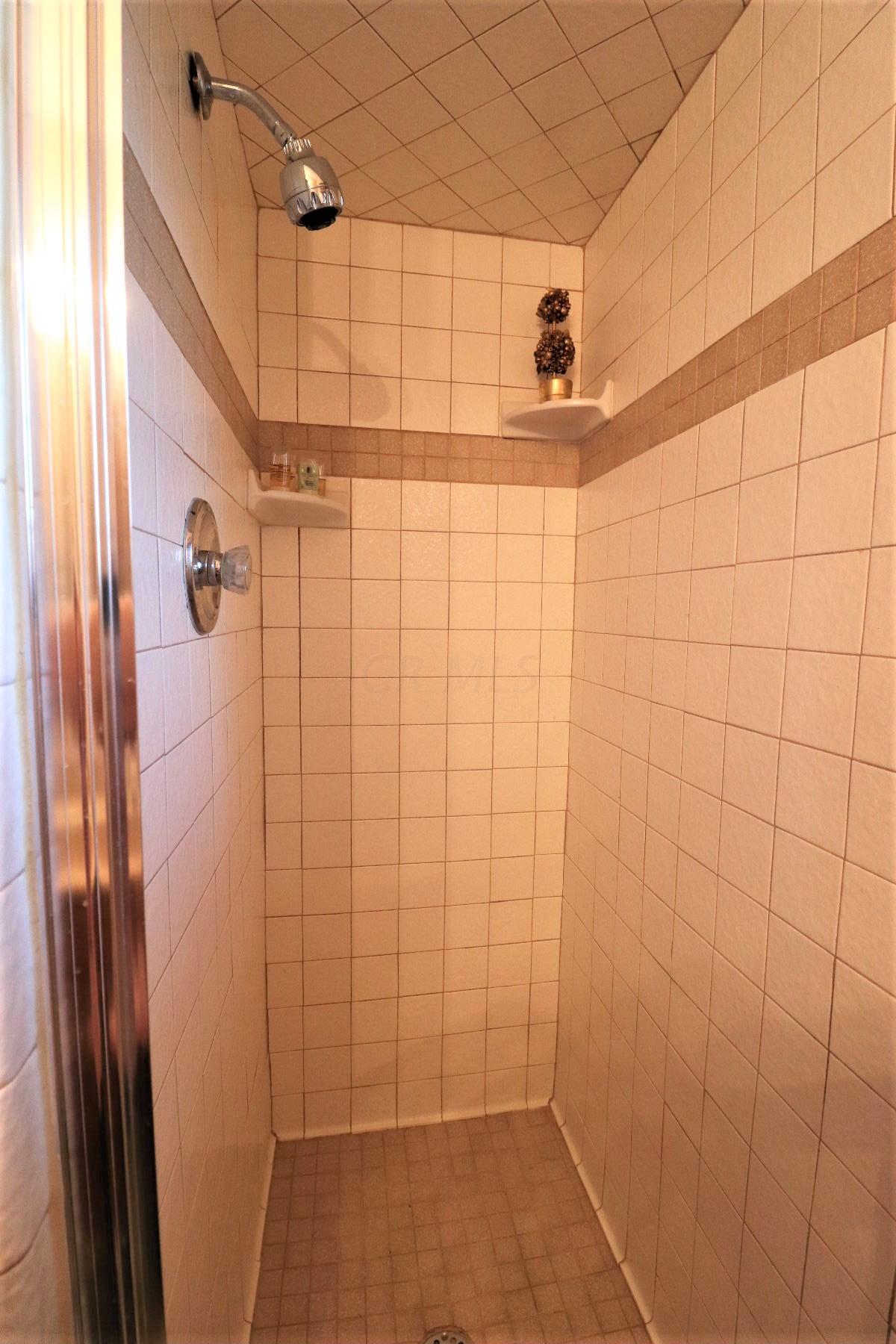1099 Cole Road Galloway, OH 43119 - Photo 30 of 55 Gallery Image 30