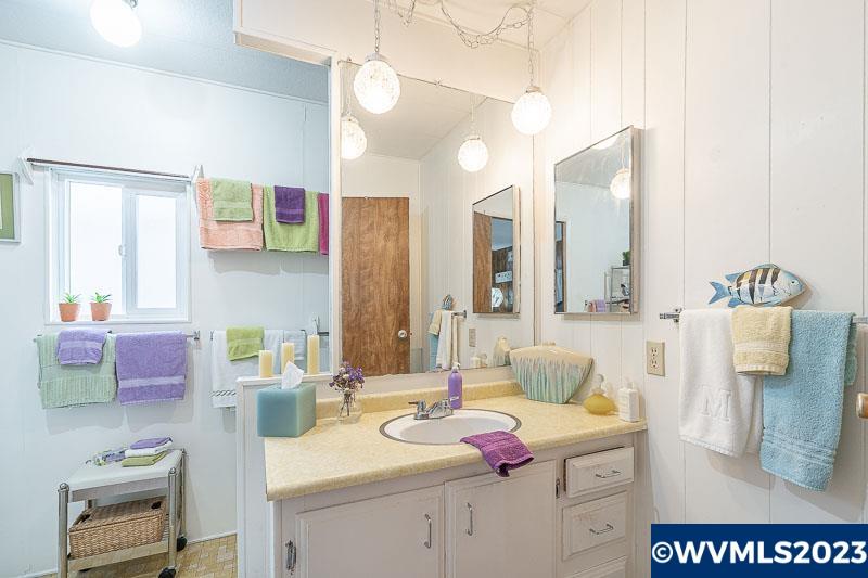 5422 Portland Road Northeast, Unit 67 Salem, OR 97305 - Photo 21 of 34 Gallery Image 21