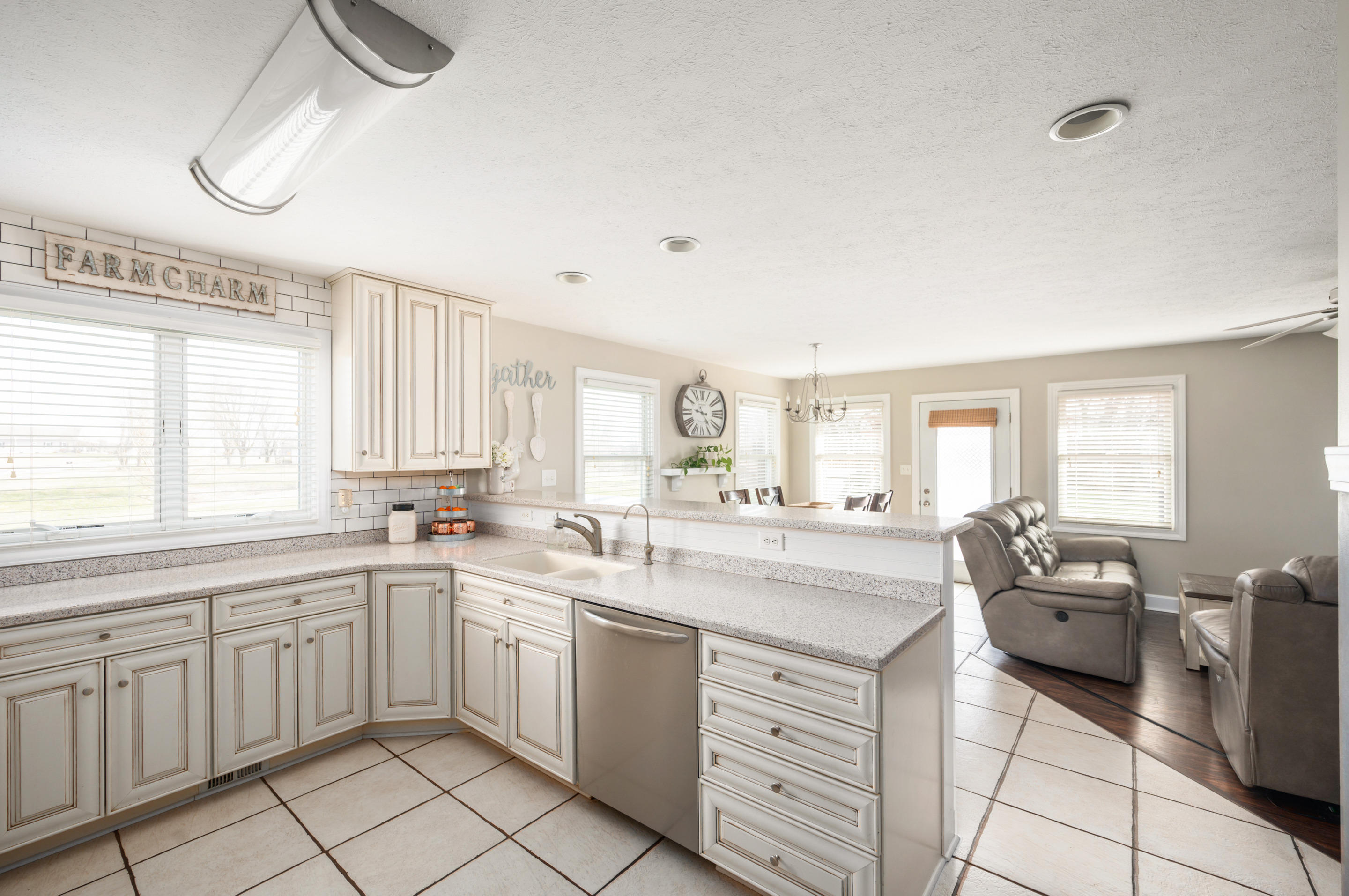 700 North Pendleton Avenue Pendleton, IN 46064 - Photo 11 of 28