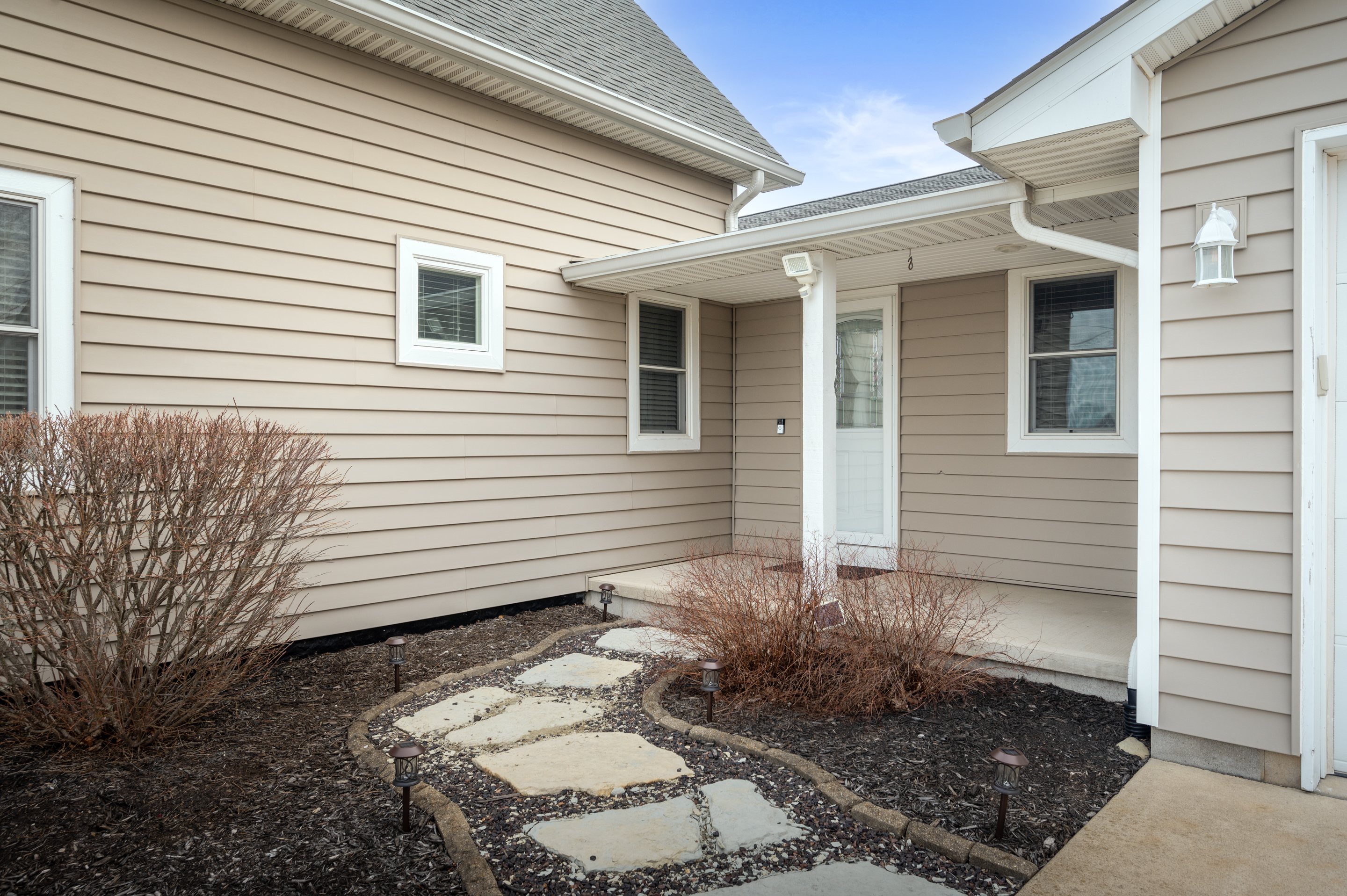 700 North Pendleton Avenue Pendleton, IN 46064 - Photo 4 of 28