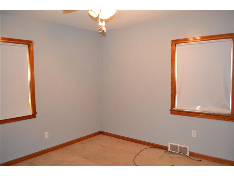 127 Ridgeview Drive Aliquippa, PA 15001 - Photo 5 of 12 Bedroom.