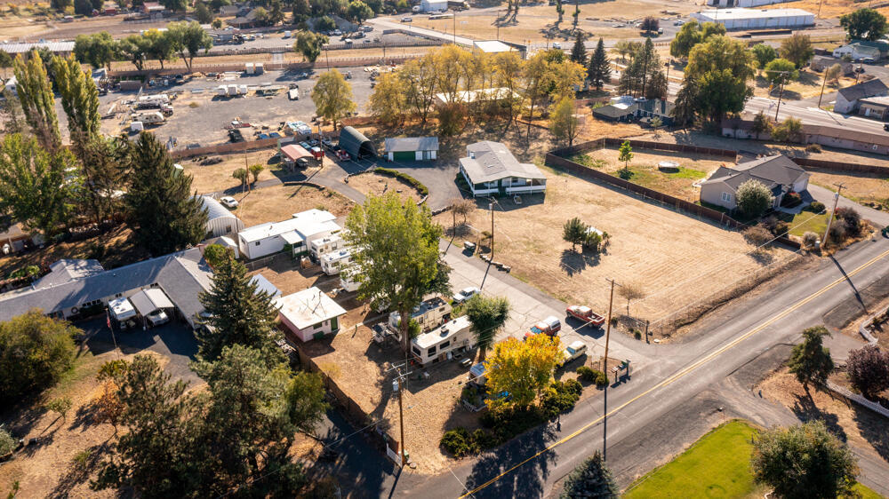 7550 Booth Road Klamath Falls, OR 97603 - Photo 75 of 85 7550+7600BoothRd.-75