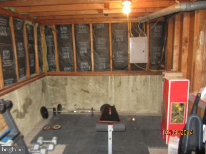 558 Westminster Road Deptford, NJ 08090 - Photo 17 of 24 Gallery Image 17