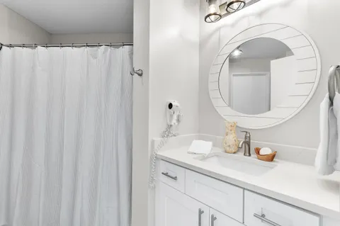 $779,000 | 550 Tops'l Beach Boulevard, Unit 809, Miramar Beach, FL 32550