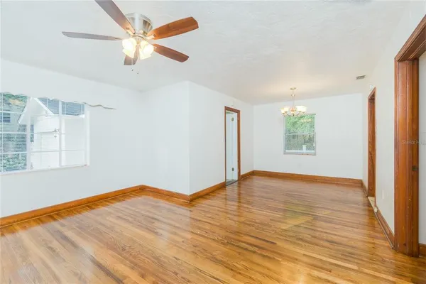 $575,000 | 920 Northwest 20th Street, Gainesville, FL 32603