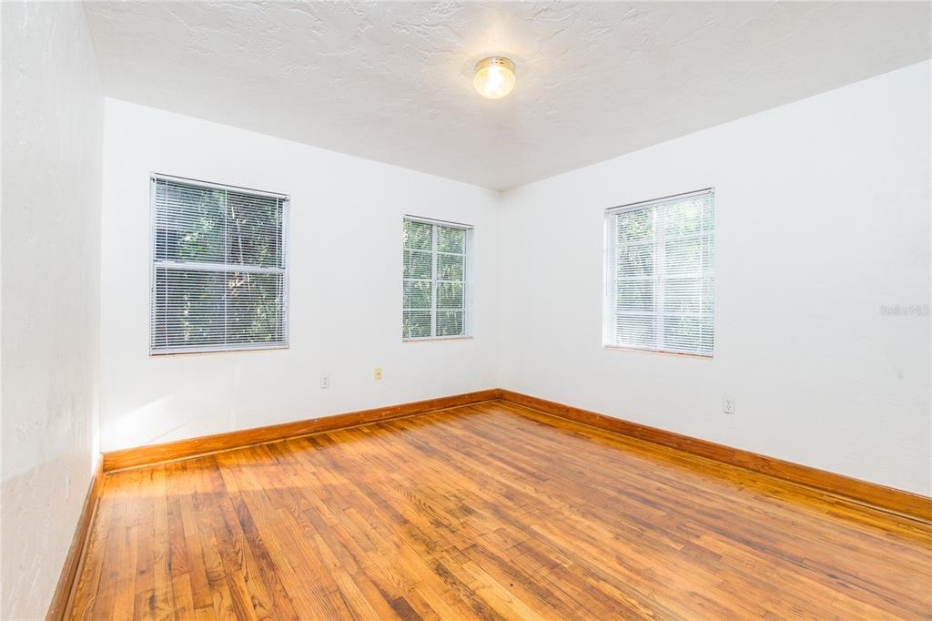 920 Northwest 20th Street Gainesville, FL 32603 - Photo 10 of 12